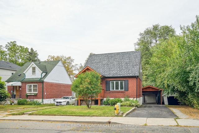 LOWER - 24 Glenburn Ave, House detached with 1 bedrooms, 1 bathrooms and 1 parking in Toronto ON | Image 1