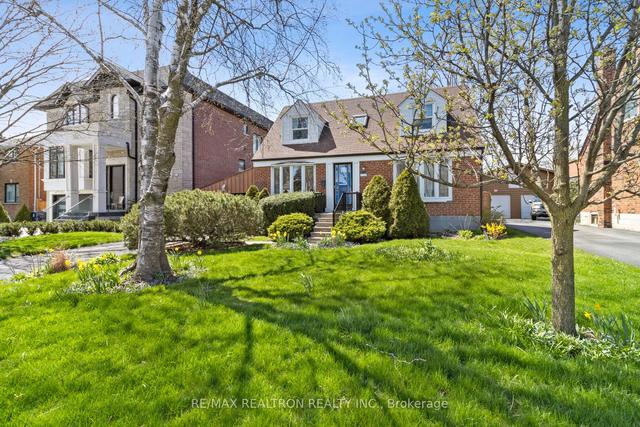 120 Bevdale Rd, House detached with 3 bedrooms, 1 bathrooms and 3 parking in Toronto ON | Image 32