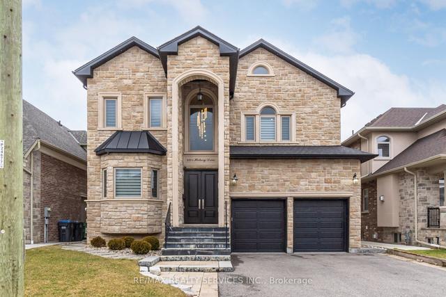 4201 Hickory Dr, House detached with 4 bedrooms, 6 bathrooms and 8 parking in Mississauga ON | Image 1