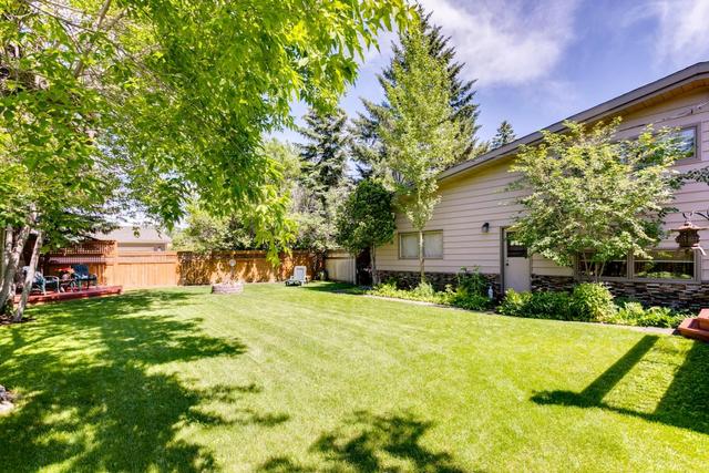 6411 Laurentian Way Sw, House detached with 3 bedrooms, 2 bathrooms and 4 parking in Calgary AB | Image 39