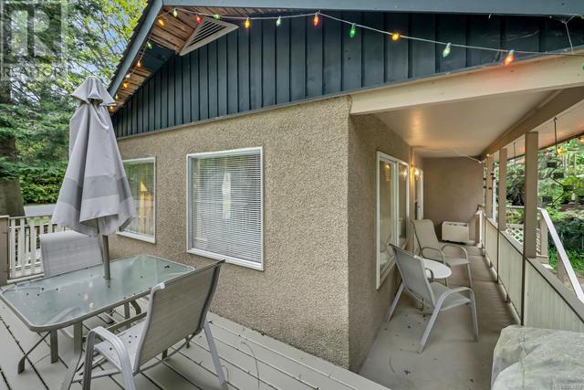 971 Sluggett Rd, House detached with 2 bedrooms, 2 bathrooms and 2 parking in Central Saanich BC | Image 28