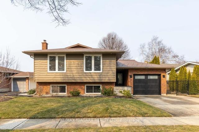 31 Kilkenny Dr, House detached with 3 bedrooms, 3 bathrooms and 3 parking in St. Catharines ON | Image 12
