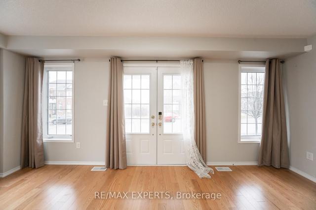 49 Devineridge Ave, House semidetached with 3 bedrooms, 3 bathrooms and 3 parking in Ajax ON | Image 39