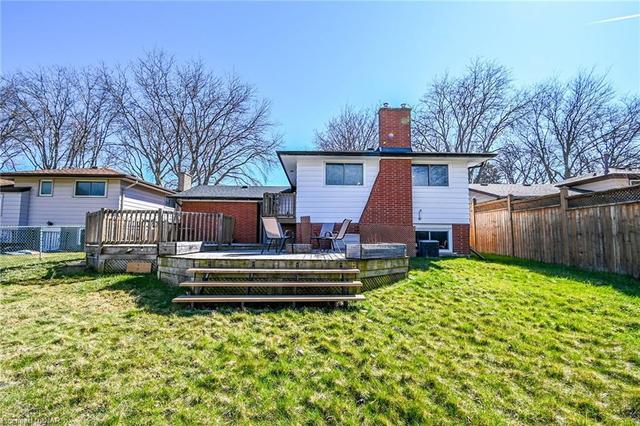 5815 Theresa Street, House detached with 3 bedrooms, 2 bathrooms and 5 parking in Niagara Falls ON | Image 22
