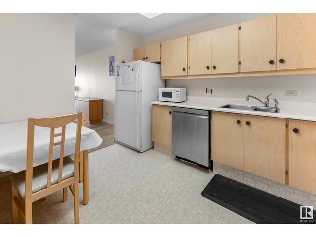 701 - 11027 87 Ave Nw, Condo with 2 bedrooms, 2 bathrooms and null parking in Edmonton AB | Image 4