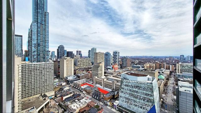 2418 - 20 Edward St, Condo with 1 bedrooms, 1 bathrooms and 0 parking in Toronto ON | Image 5