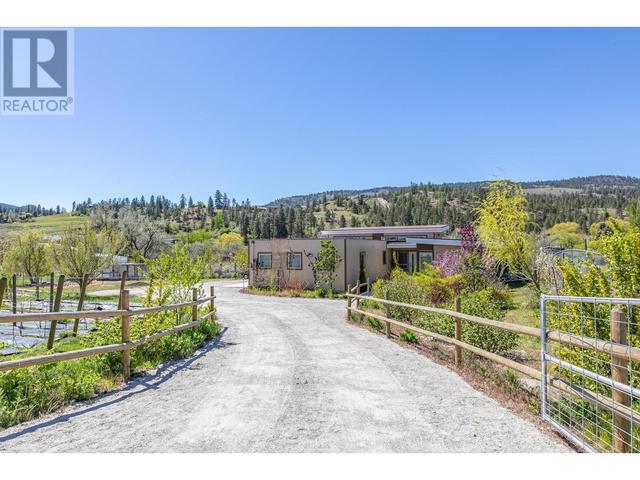 5824 Lewes Ave, House detached with 3 bedrooms, 2 bathrooms and 2 parking in Summerland BC | Image 72