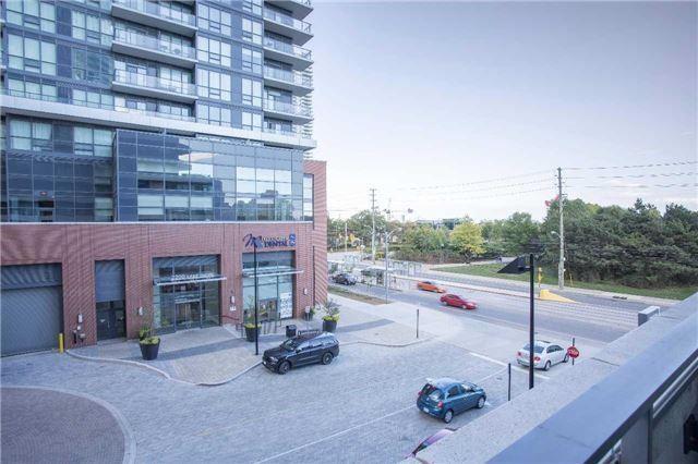 1002 - 2212 Lakeshore Blvd, Condo with 2 bedrooms, 2 bathrooms and 1 parking in Toronto ON | Image 2