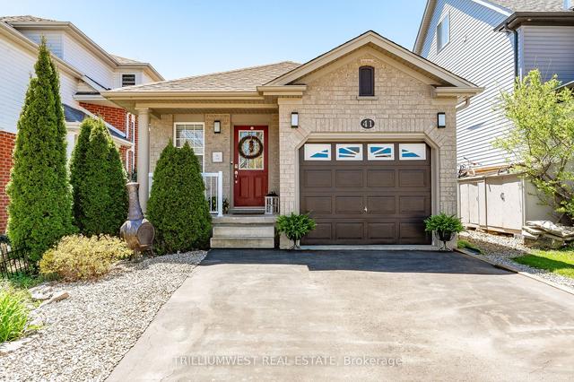41 Clythe Creek Dr, House detached with 3 bedrooms, 2 bathrooms and 5 parking in Guelph ON | Image 1