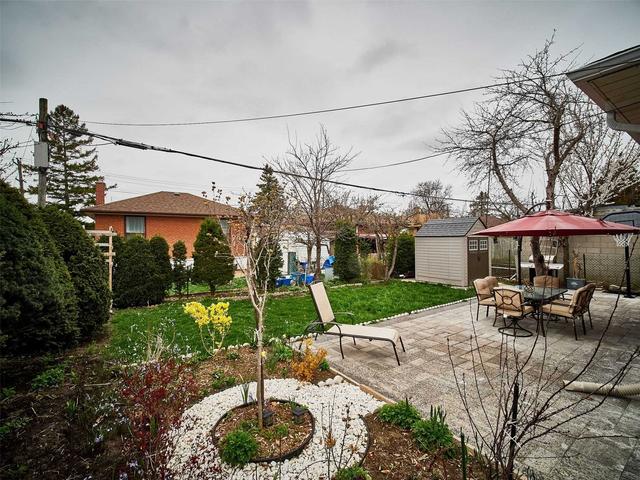 6 Mozart Ave, House detached with 3 bedrooms, 2 bathrooms and 4 parking in Toronto ON | Image 16