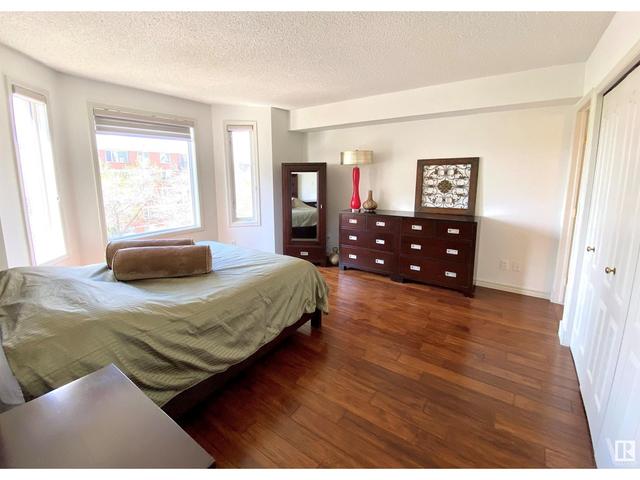 603 - 9741 110 St Nw, Condo with 2 bedrooms, 2 bathrooms and 1 parking in Edmonton AB | Image 12