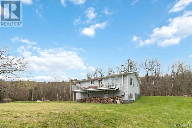 165 Ritchie Rd, House detached with 4 bedrooms, 2 bathrooms and null parking in Canterbury P NB | Image 33