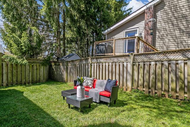 55 Northumberland St, House detached with 4 bedrooms, 2 bathrooms and 2 parking in Guelph ON | Image 28