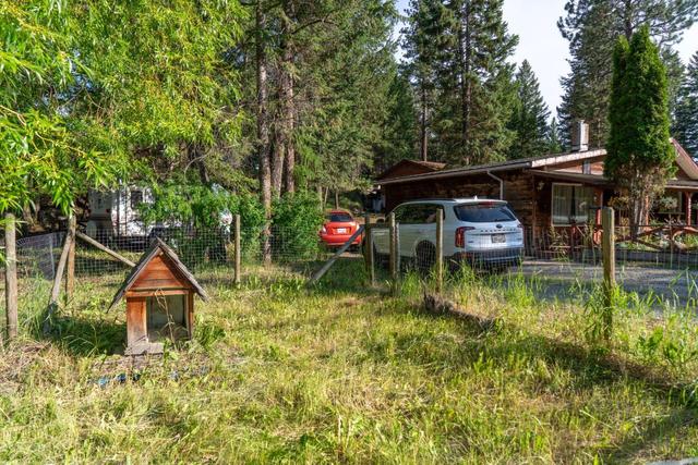2027 Jim Smith Lake Rd, House detached with 2 bedrooms, 1 bathrooms and null parking in East Kootenay C BC | Image 22