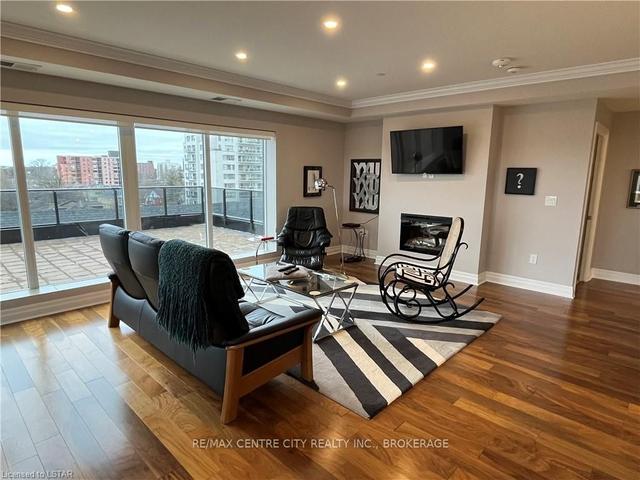 701 - 505 Talbot St, Condo with 2 bedrooms, 2 bathrooms and 2 parking in London ON | Image 37
