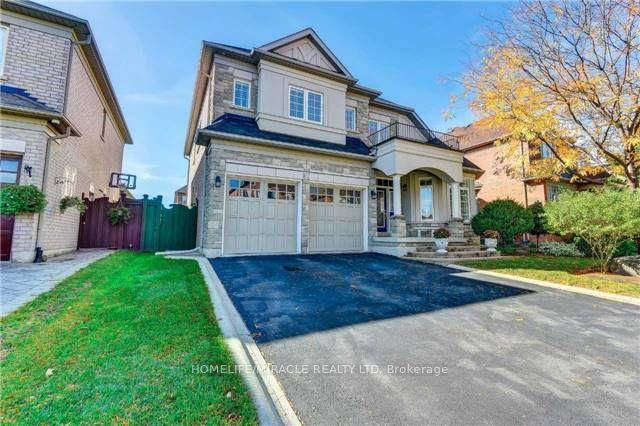 4 January Ct, House detached with 4 bedrooms, 5 bathrooms and 4 parking in Brampton ON | Image 1