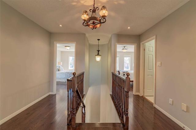 26 Cranston Ave, House detached with 3 bedrooms, 4 bathrooms and 2 parking in Ajax ON | Image 6