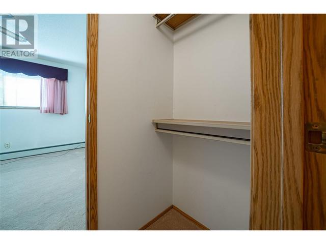 3608 - 27 Avenue Unit# 210, Condo with 2 bedrooms, 1 bathrooms and 1 parking in Vernon BC | Image 40