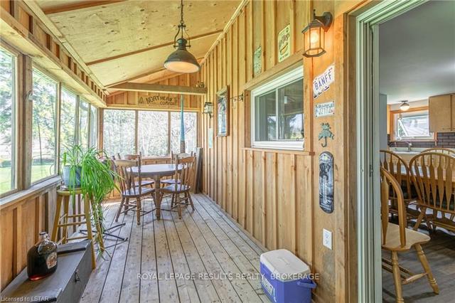 1614 1st Concession Rd, House detached with 2 bedrooms, 1 bathrooms and 6 parking in Norfolk County ON | Image 39