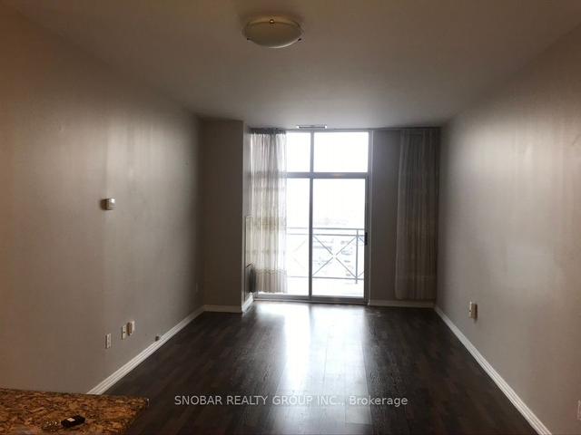 1003 - 2772 Keele St, Condo with 2 bedrooms, 2 bathrooms and 1 parking in Toronto ON | Image 9