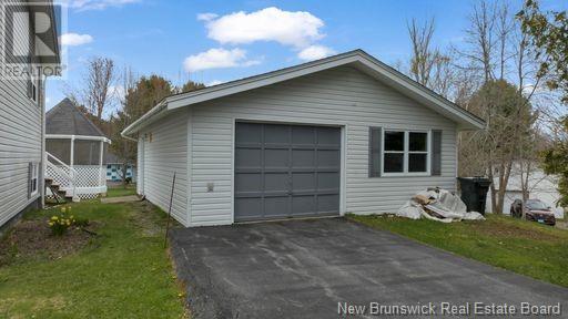 1 Robbin Crt, House detached with 4 bedrooms, 2 bathrooms and null parking in Grand Bay Westfield NB | Image 12
