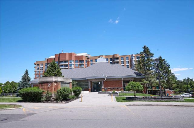 1101 - 400 Mclevin Ave, Condo with 1 bedrooms, 1 bathrooms and 1 parking in Toronto ON | Image 4