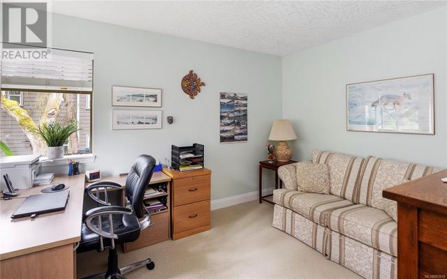 9 - 850 Parklands Dr, House attached with 4 bedrooms, 3 bathrooms and 2 parking in Esquimalt BC | Image 3