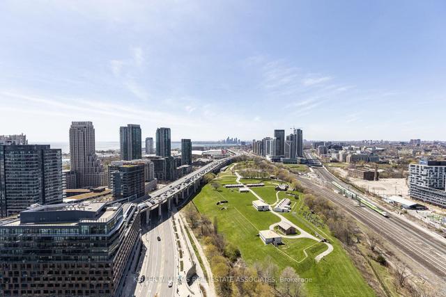 2612 - 170 Fort York Blvd, Condo with 1 bedrooms, 1 bathrooms and 1 parking in Toronto ON | Image 8