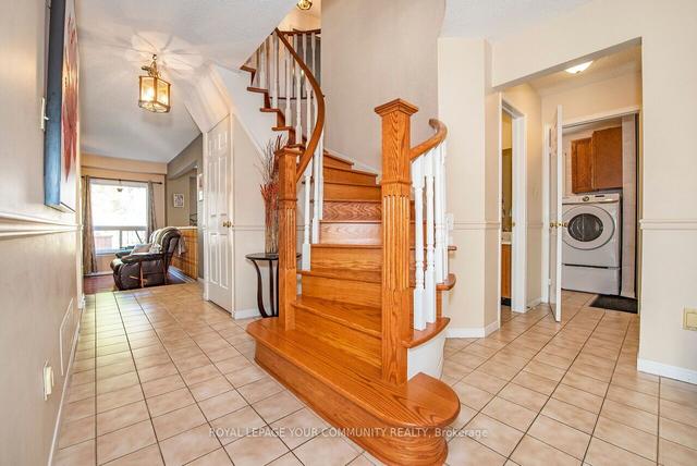 22 Milldock Dr, House detached with 4 bedrooms, 4 bathrooms and 6 parking in Toronto ON | Image 8