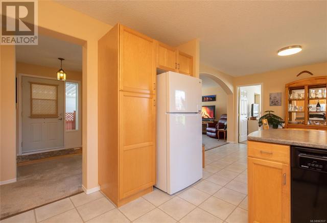 3971 Valewood Dr, House other with 2 bedrooms, 2 bathrooms and 3 parking in Nanaimo BC | Image 15