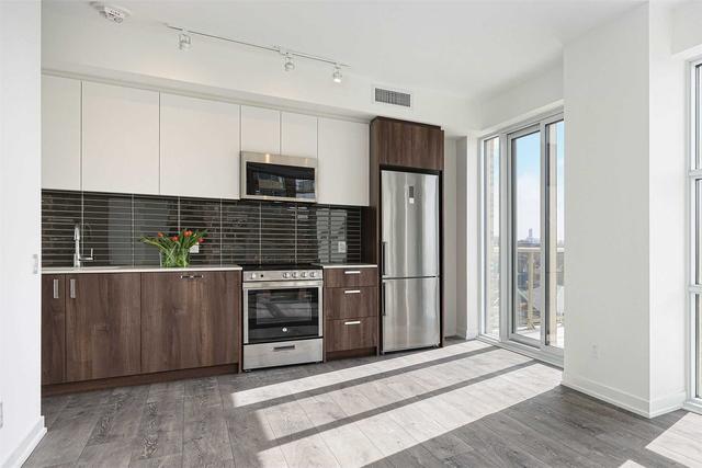526 - 1787 St. Clair Ave W, Condo with 2 bedrooms, 2 bathrooms and 1 parking in Toronto ON | Image 5