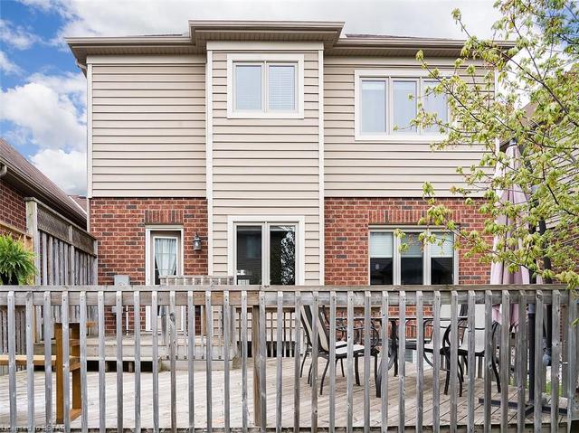 387 Chambers Ave, House attached with 4 bedrooms, 3 bathrooms and 4 parking in London ON | Image 35