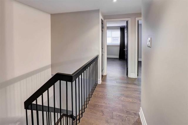 39 - 1060 Walden Cir, Townhouse with 3 bedrooms, 3 bathrooms and 2 parking in Mississauga ON | Image 5