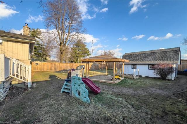 245 Appin Rd, House detached with 3 bedrooms, 2 bathrooms and 8 parking in Southwest Middlesex ON | Image 29