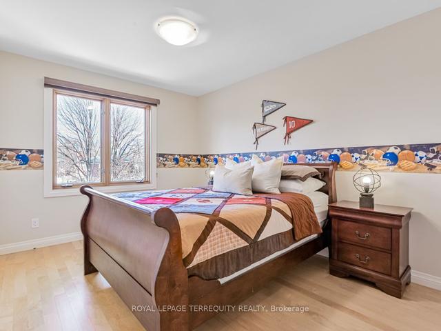 176 Joicey Blvd, House detached with 4 bedrooms, 4 bathrooms and 4 parking in Toronto ON | Image 20