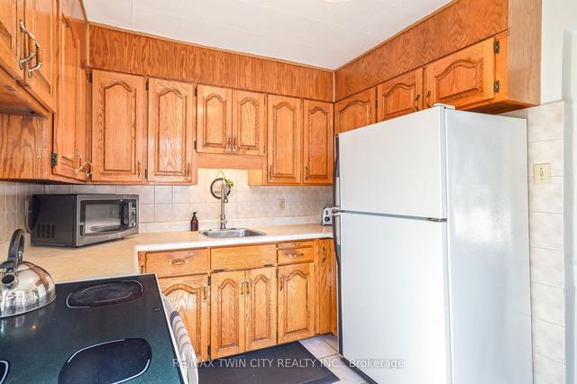 289 Nelson St, House detached with 3 bedrooms, 1 bathrooms and 1 parking in Brantford ON | Image 10