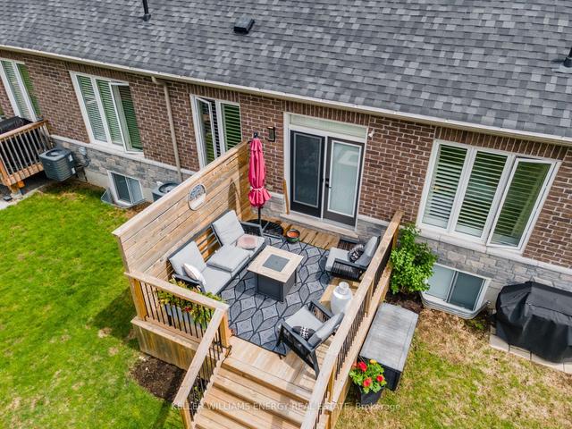 23 Spryfield Trl, House attached with 2 bedrooms, 3 bathrooms and 2 parking in Clarington ON | Image 33