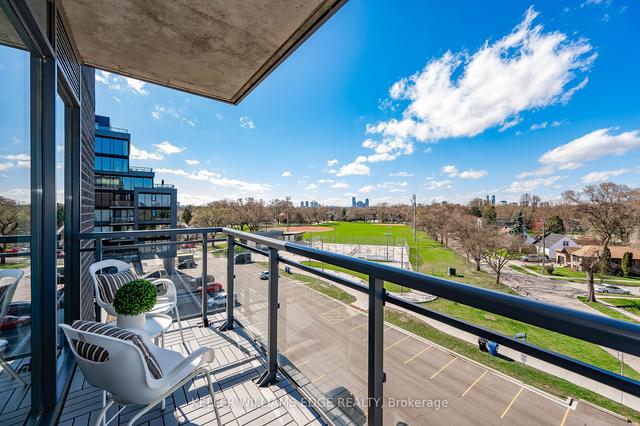 501 - 760 The Queensway, Condo with 2 bedrooms, 2 bathrooms and 1 parking in Toronto ON | Image 2