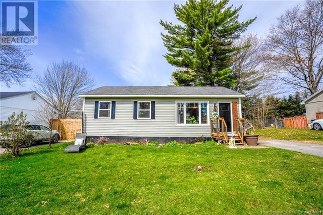 40 Clearview Ave, House detached with 3 bedrooms, 1 bathrooms and null parking in Fredericton NB | Image 46