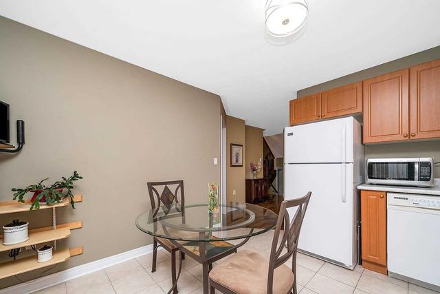 315 Malick St, House detached with 2 bedrooms, 4 bathrooms and 2 parking in Milton ON | Image 6