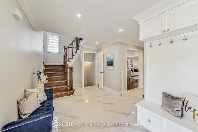 264 Stone Rd, House detached with 3 bedrooms, 4 bathrooms and 2 parking in Aurora ON | Image 23