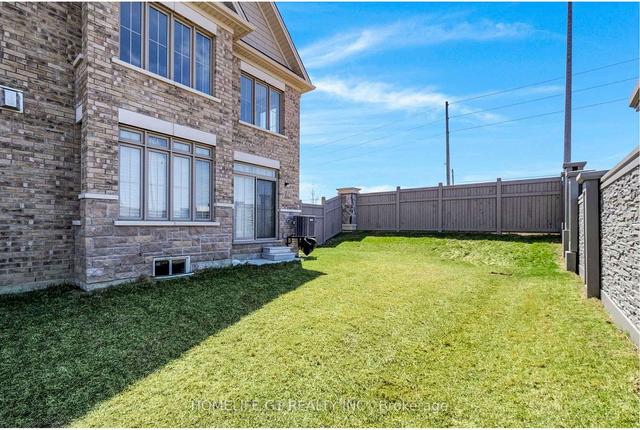 56 Folgate Cres, House attached with 4 bedrooms, 3 bathrooms and 2 parking in Brampton ON | Image 29