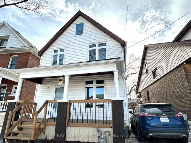 1184 King St E, House detached with 3 bedrooms, 2 bathrooms and 1 parking in Hamilton ON | Image 1