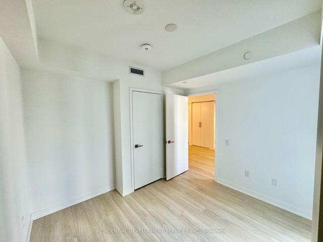 410 - 500 Wilson Ave, Condo with 1 bedrooms, 1 bathrooms and 0 parking in Toronto ON | Image 3