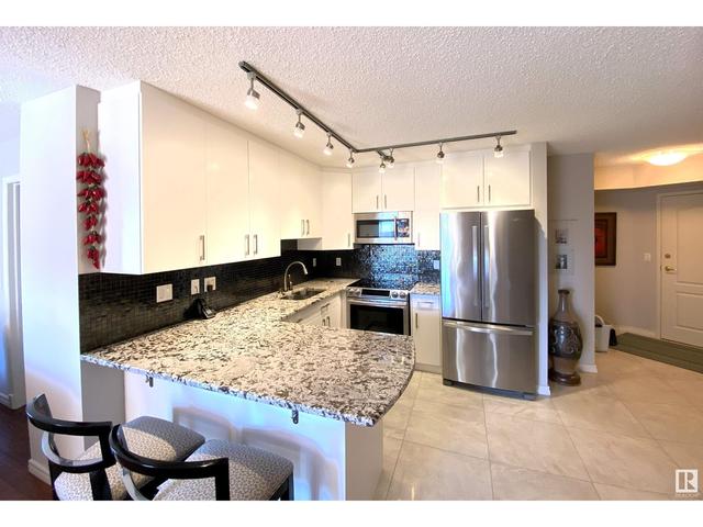 603 - 9741 110 St Nw, Condo with 2 bedrooms, 2 bathrooms and 1 parking in Edmonton AB | Image 5