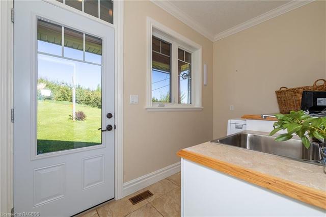 522404 Concession 12 Ndr, House detached with 3 bedrooms, 2 bathrooms and 13 parking in West Grey ON | Image 14