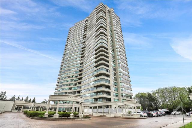 1003 - 1480 Riverside Dr, Condo with 2 bedrooms, 2 bathrooms and 1 parking in Ottawa ON | Image 1