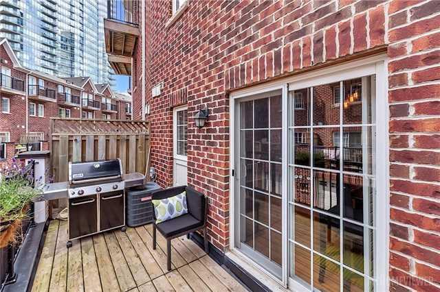TH6 - 101 The Queensway Ave, Townhouse with 3 bedrooms, 3 bathrooms and 2 parking in Toronto ON | Image 20