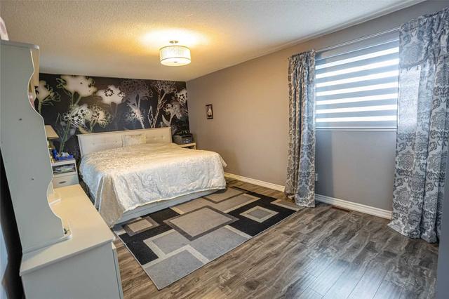 UPPER - 68 Horsham St, House detached with 4 bedrooms, 3 bathrooms and 5 parking in Brampton ON | Image 18