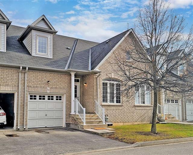 27 - 19 Niagara Dr, Townhouse with 4 bedrooms, 3 bathrooms and 2 parking in Oshawa ON | Image 1